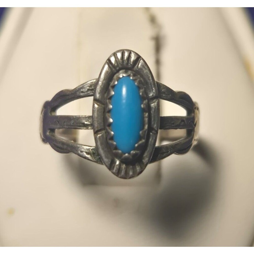 Southwestern Vintage Sterling Silver 925 Ring Sz 4